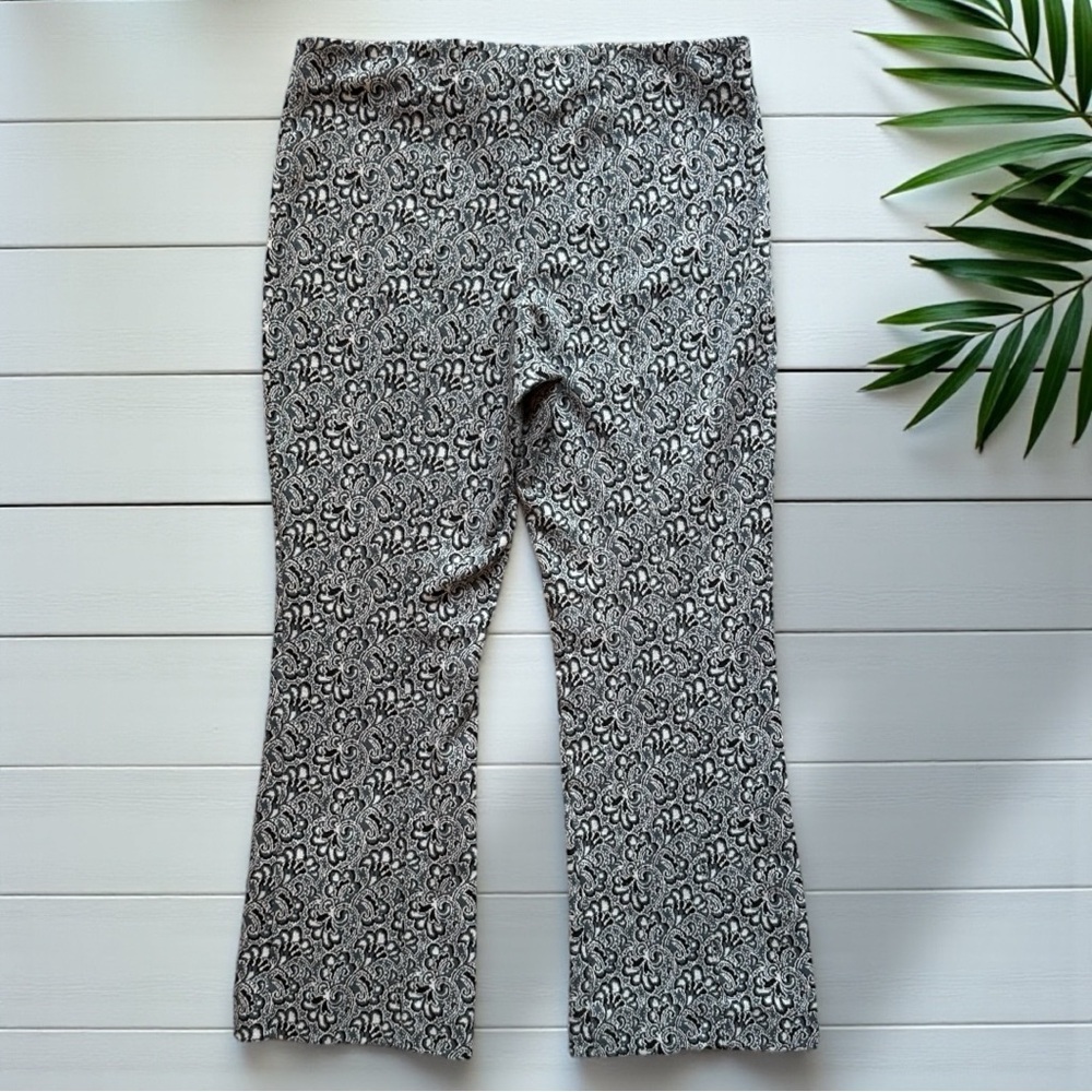 Anthropologie Maeve “The Margot” Cropped Flare Pants – Medium Blue Jacquard - Picture 3 of 16